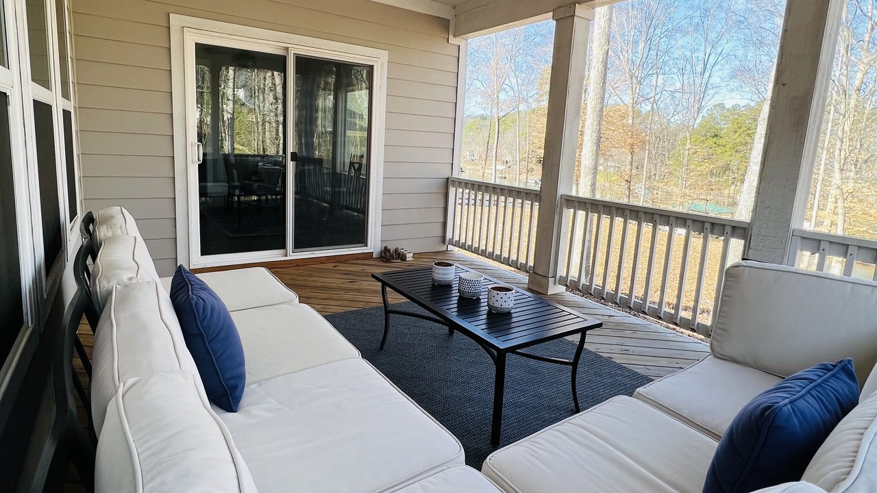 Photo of Patio Balcony in Barium Springs
