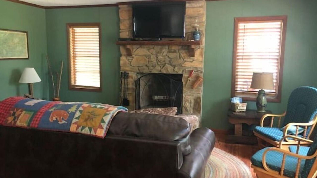 Photo of Bedroom in Robbinsville