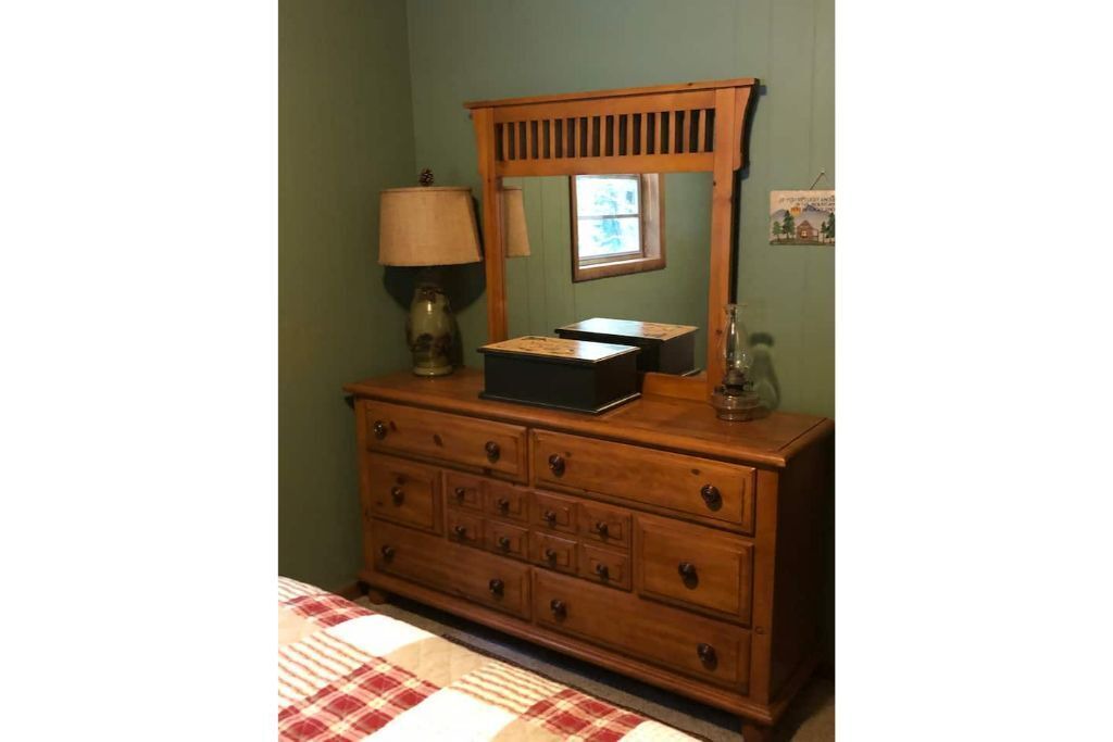Photo of Bedroom in Robbinsville