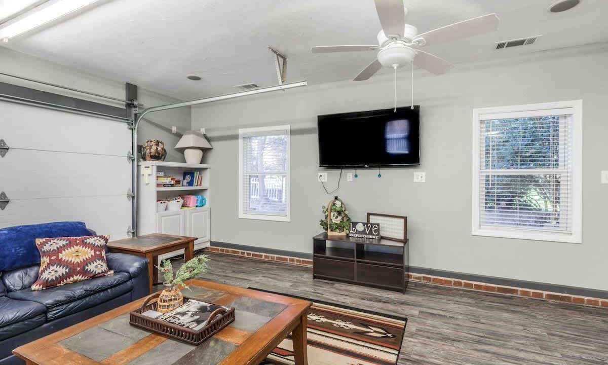 Photo of Livingroom in Summerfield