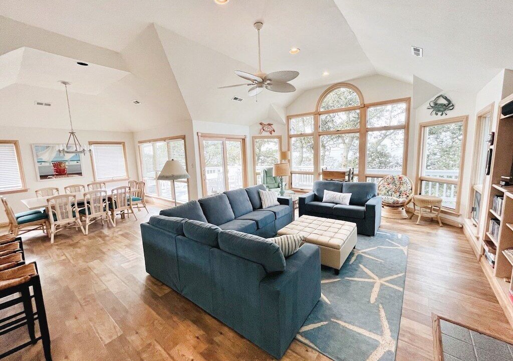 Photo of Livingroom in Corolla Light