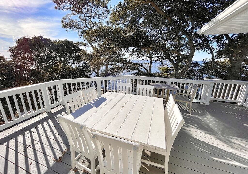 Photo of Outdoor in Corolla Light