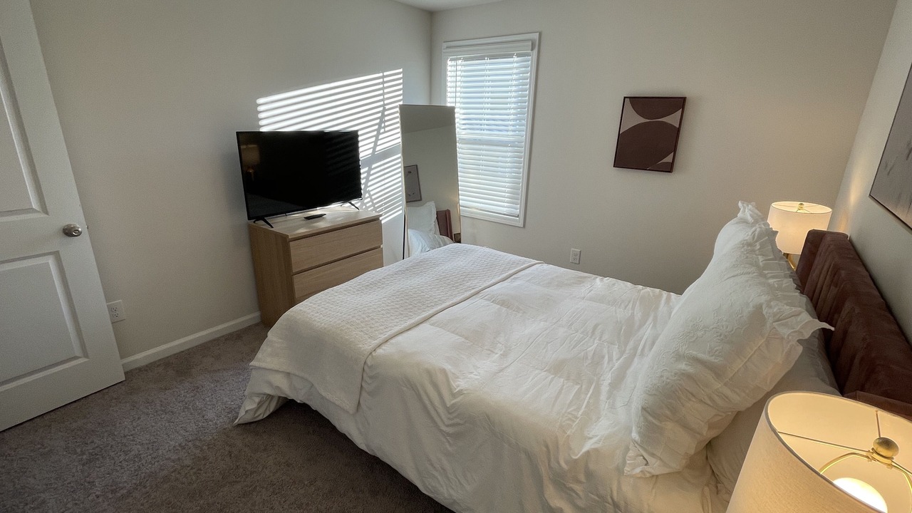 Photo of Bedroom in Lake Norman of Catawba
