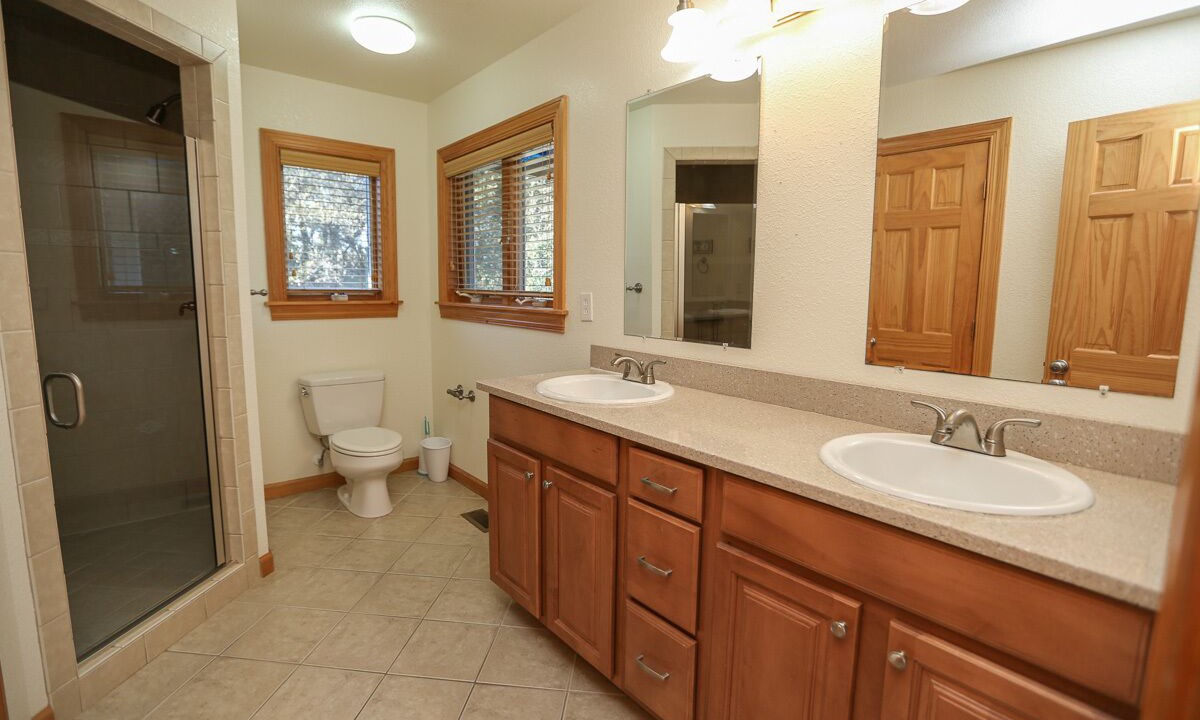 Photo of Bathroom in Southern Shores
