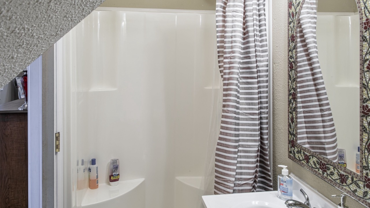 Photo of Bathroom in Cullowhee