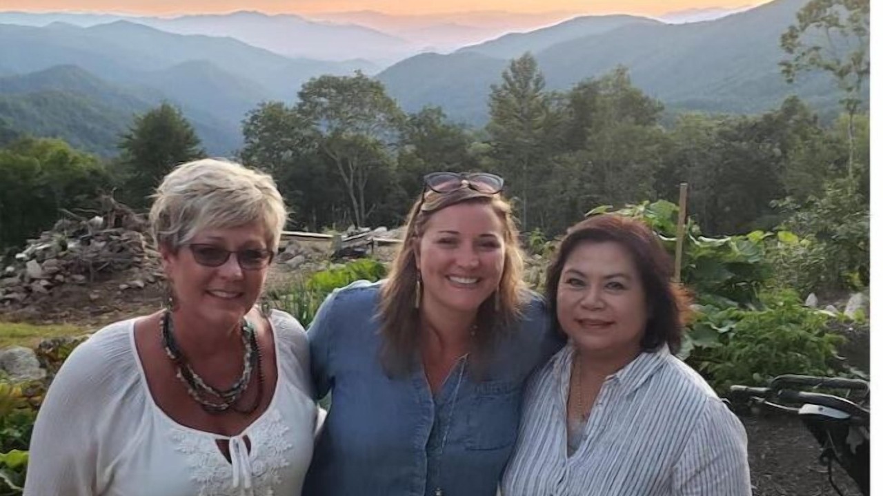 Photo of Others in Cherokee