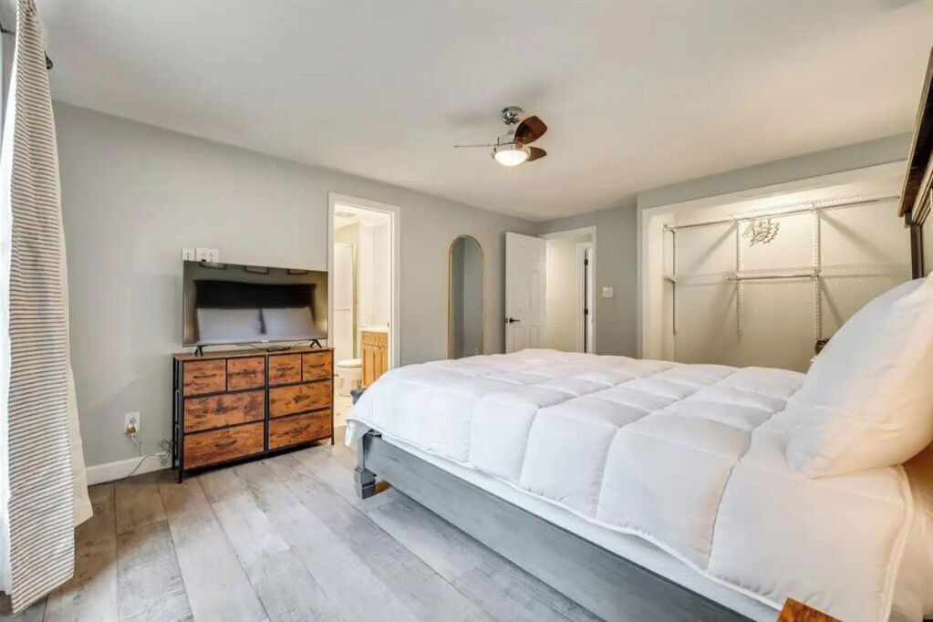 Photo of Bedroom in McAlpine