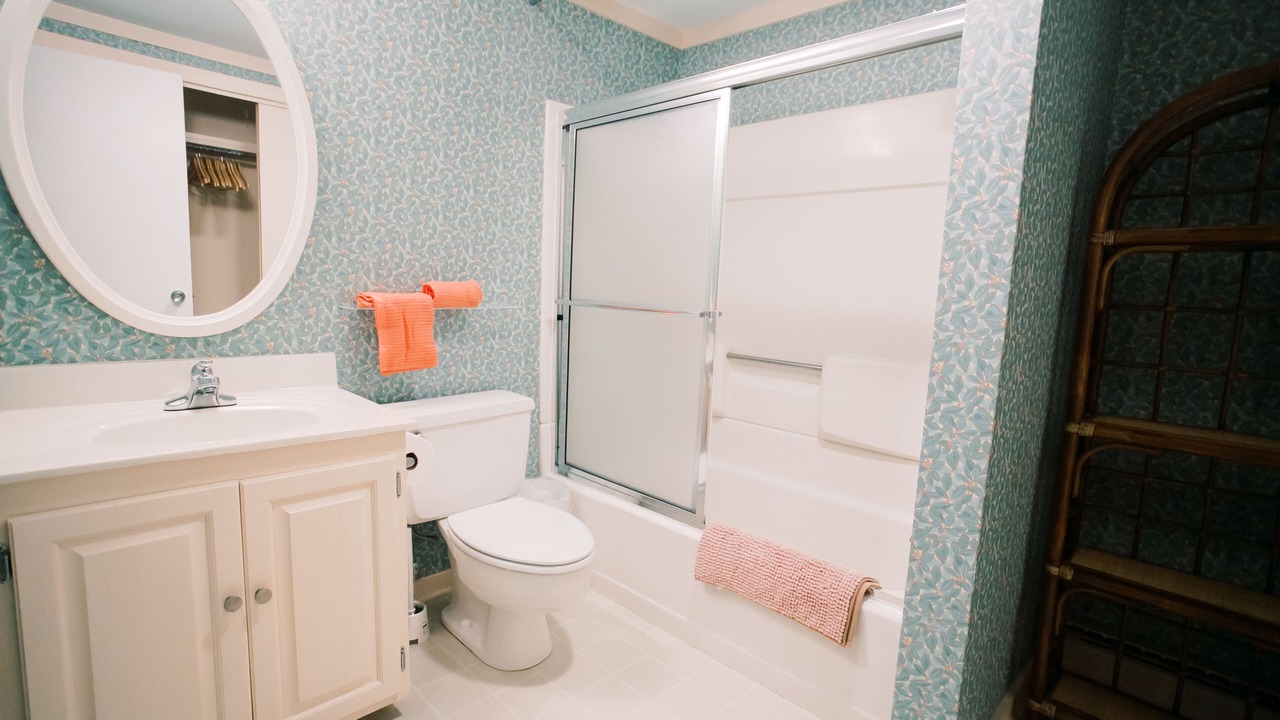 Photo of Bathroom in Southmont
