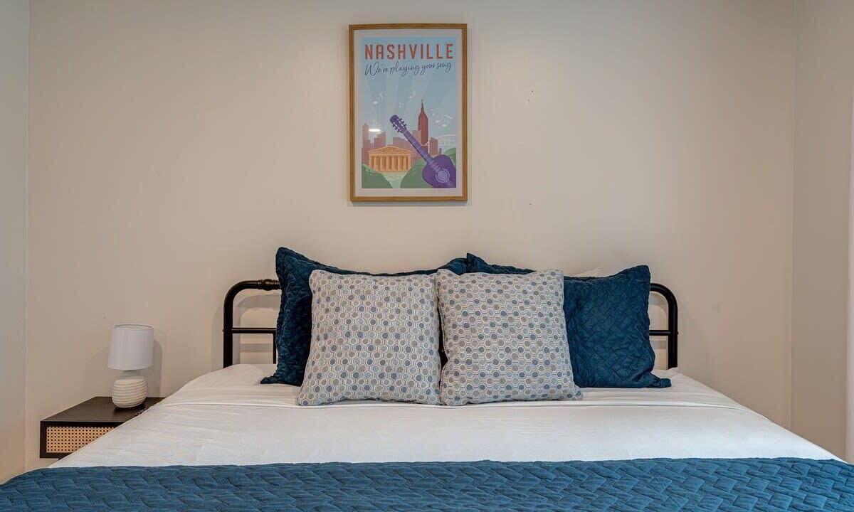 Photo of Bedroom in Melrose