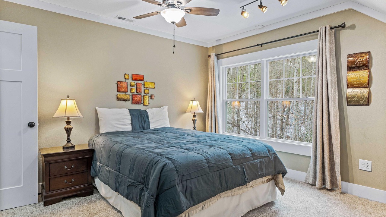 Photo of Bedroom in Hot Springs