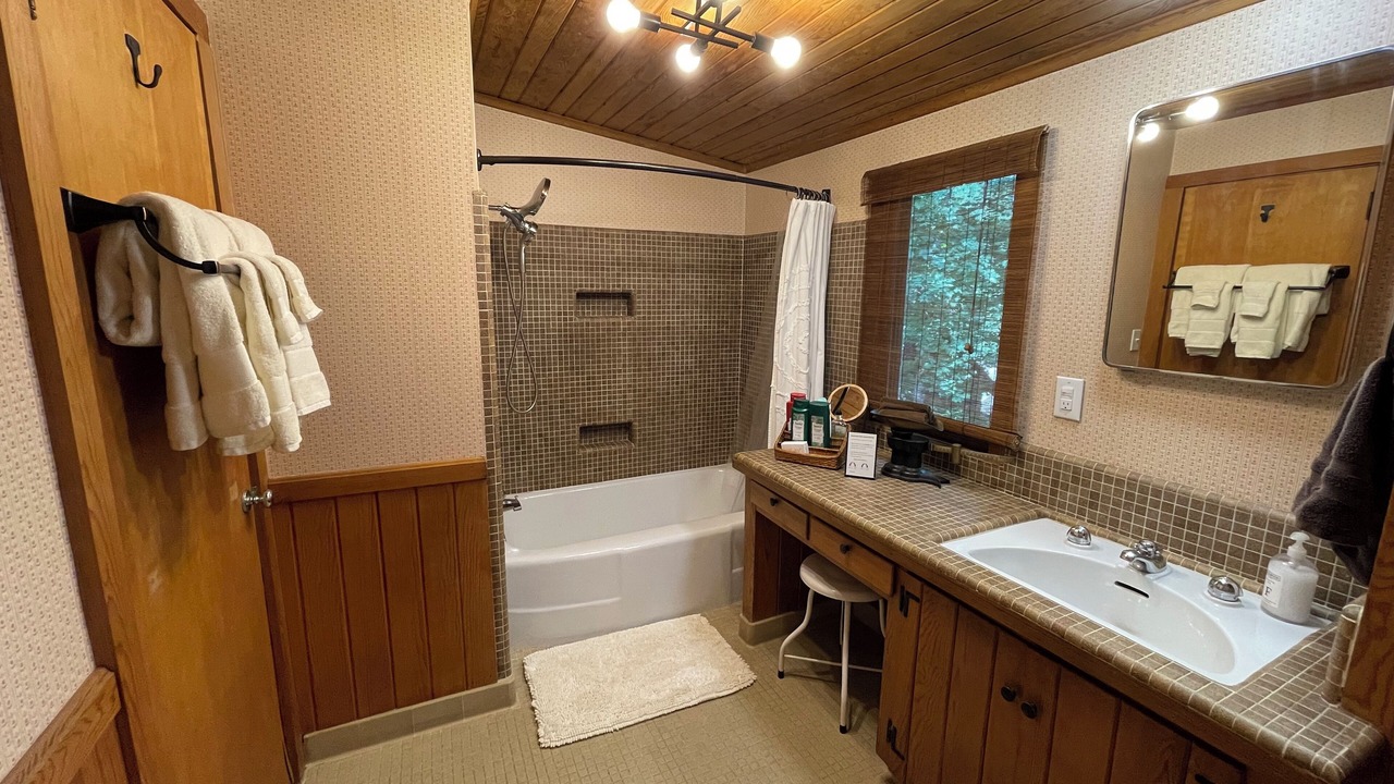 Photo of Bathroom in Waynesville