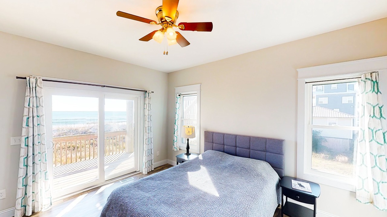 Photo of Bedroom in Ocean City Beach