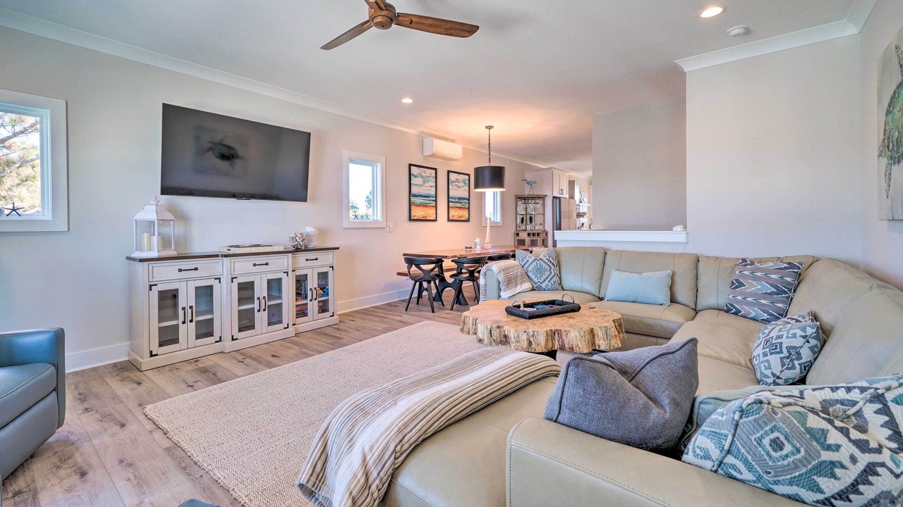 Photo of Livingroom in Wilmington Beach