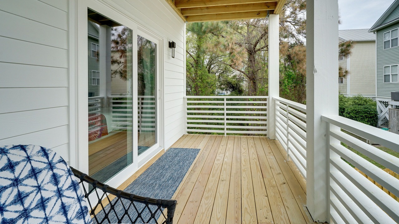 Photo of Patio Balcony in Wilmington Beach