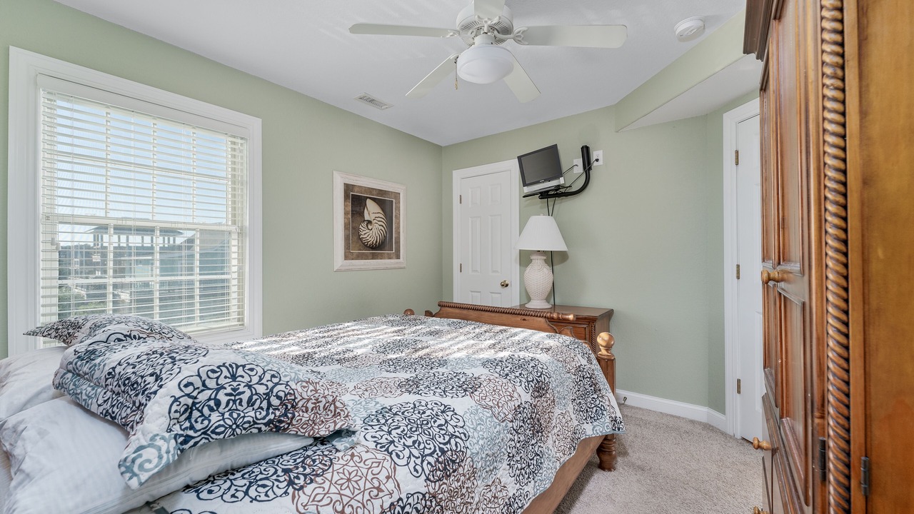 Photo of Bedroom in Southern Shores