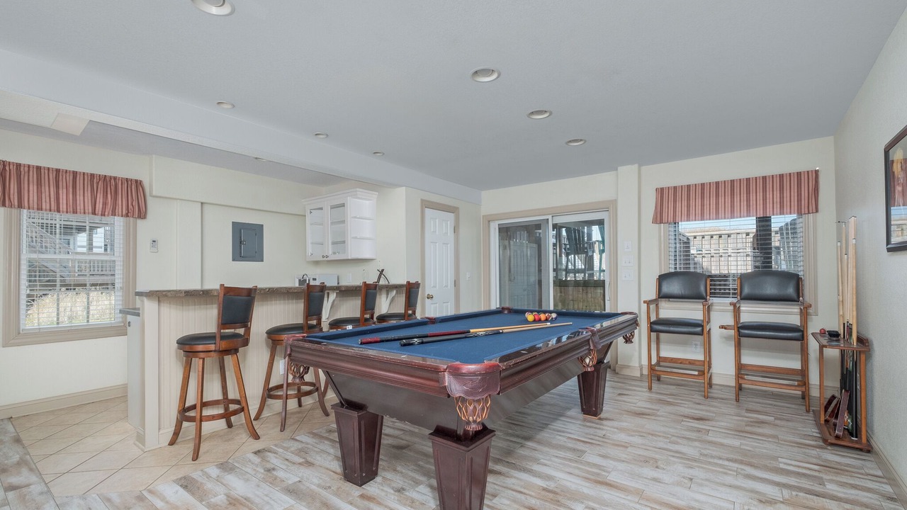 Photo of Bedroom in Southern Shores
