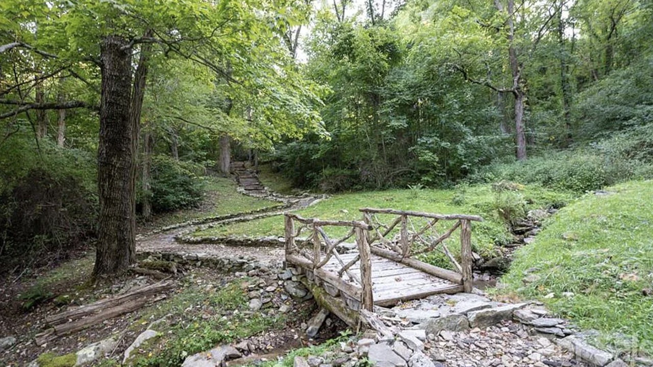 Photo of Outdoor in Leicester