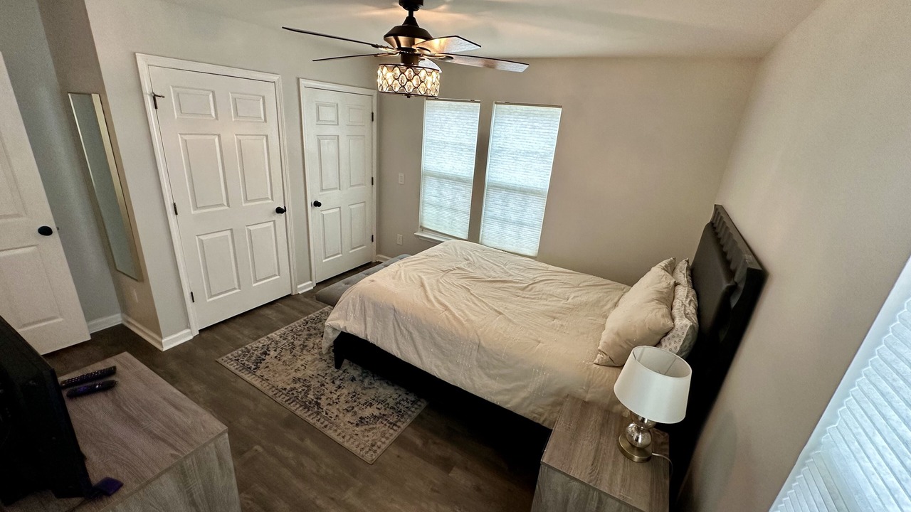 Photo of Bedroom in Southeast Raleigh