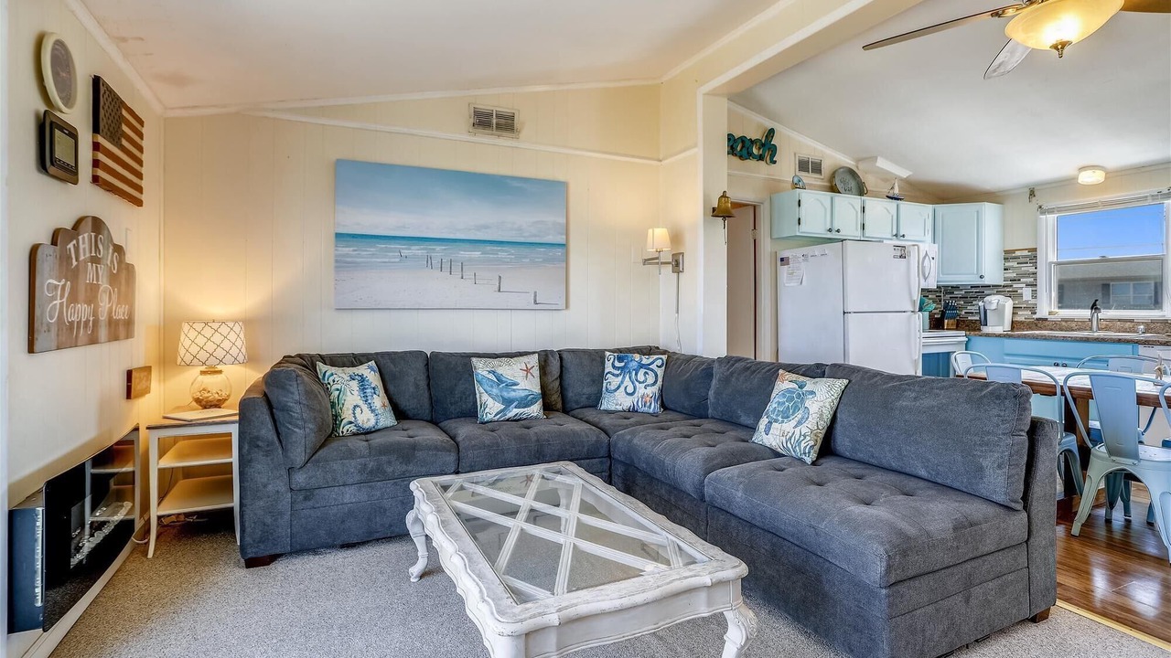 Photo of Livingroom in Colington