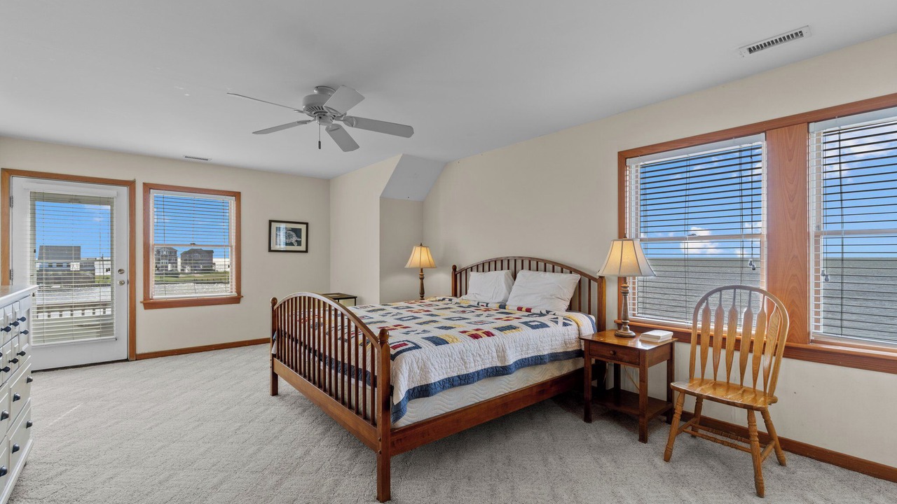 Photo of Bedroom in Brigands' Bay