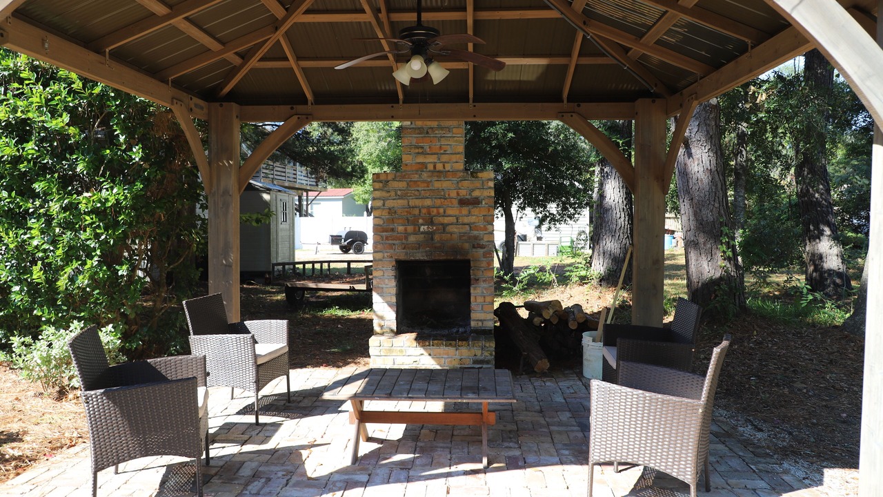 Photo of Livingroom in Murrells Inlet