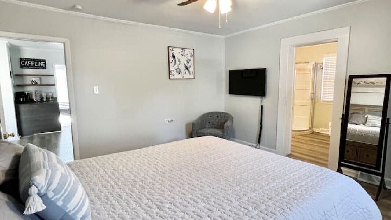 Photo of Bedroom in Colfax