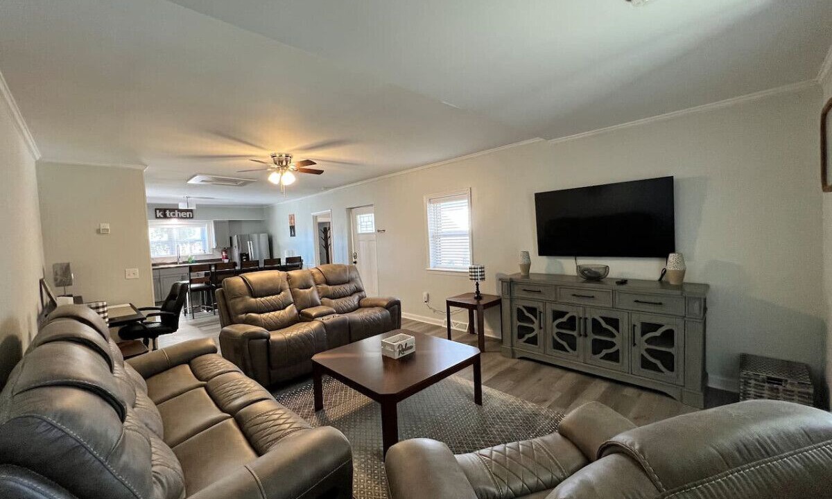 Photo of Livingroom in Colfax