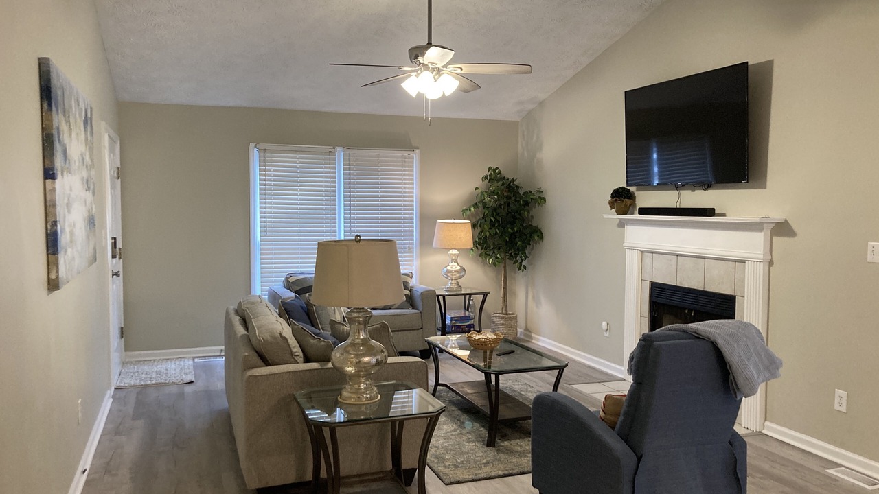 Photo of Livingroom in South View