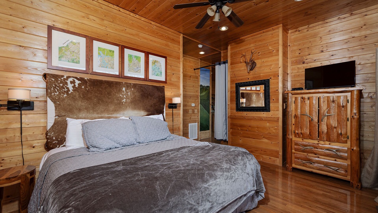 Photo of Bedroom in Bryson City