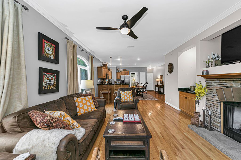 Photo of Livingroom in Lake Toxaway