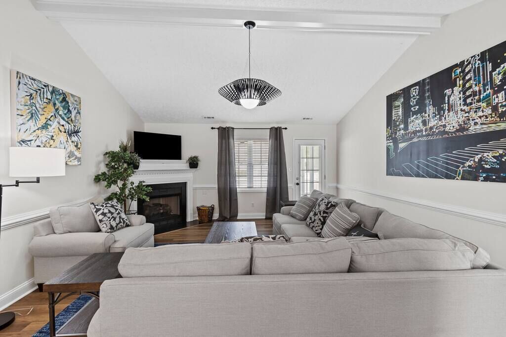 Photo of Livingroom in New Bern