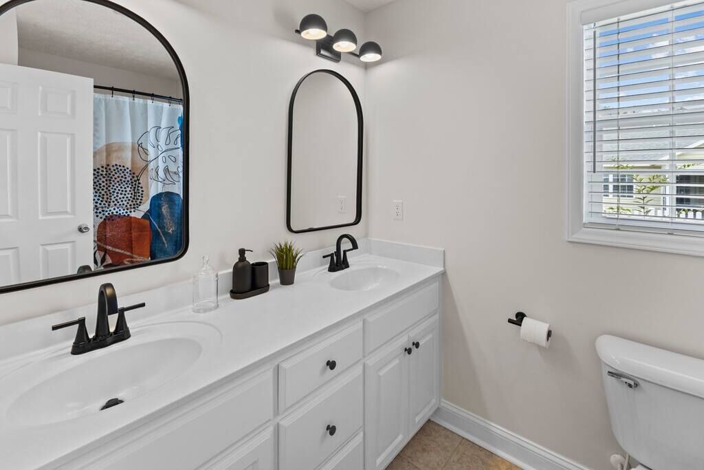 Photo of Bathroom in New Bern