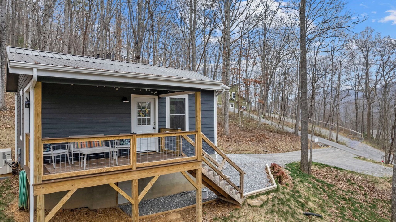 Photo of Outdoor in Swannanoa