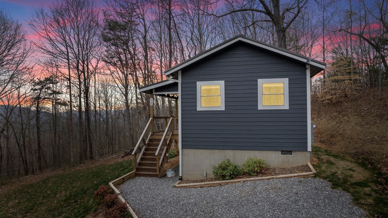 Photo of Outdoor in Swannanoa