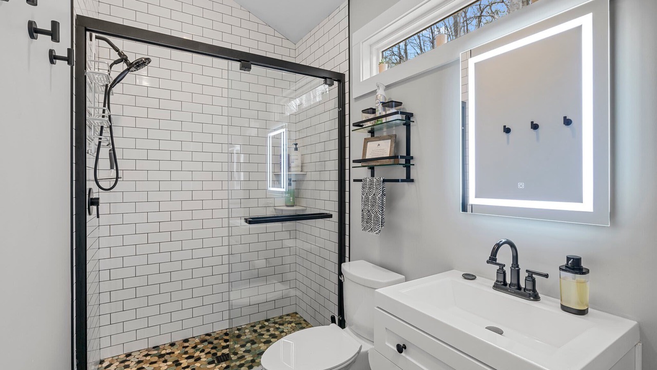 Photo of Bathroom in Swannanoa