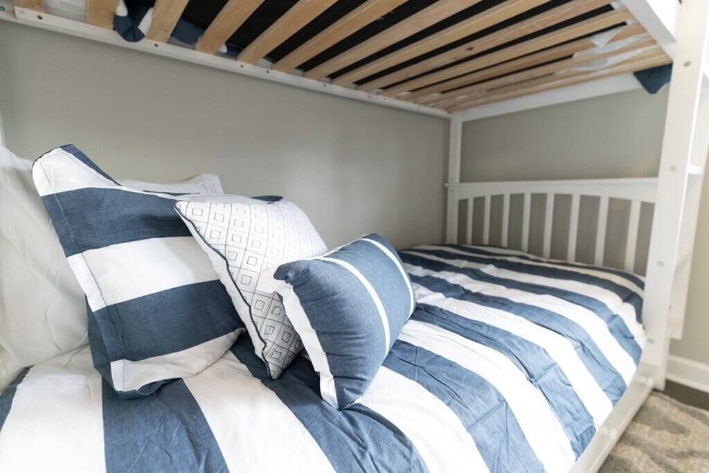 Photo of Bedroom in Edenton
