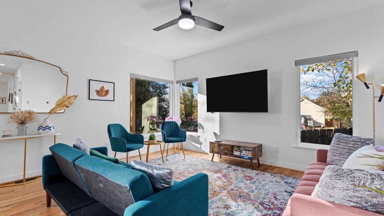 Photo of Bedroom in Downtown
