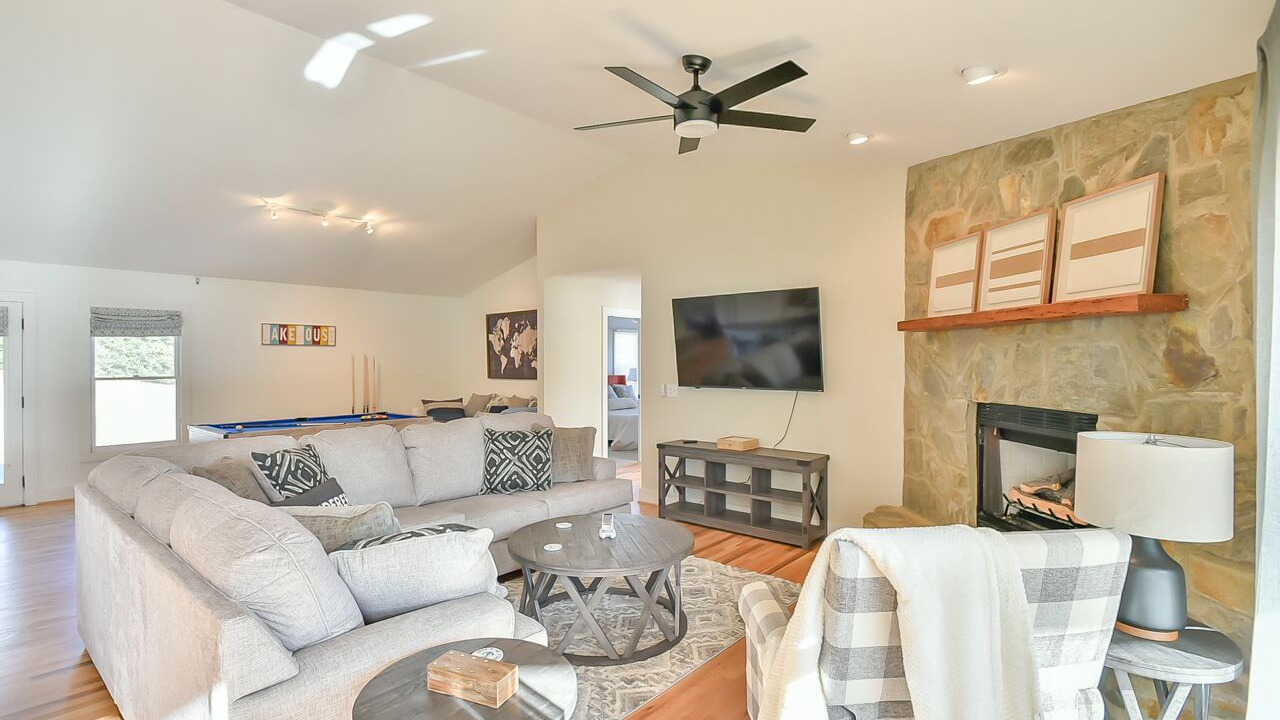 Photo of Livingroom in Semora