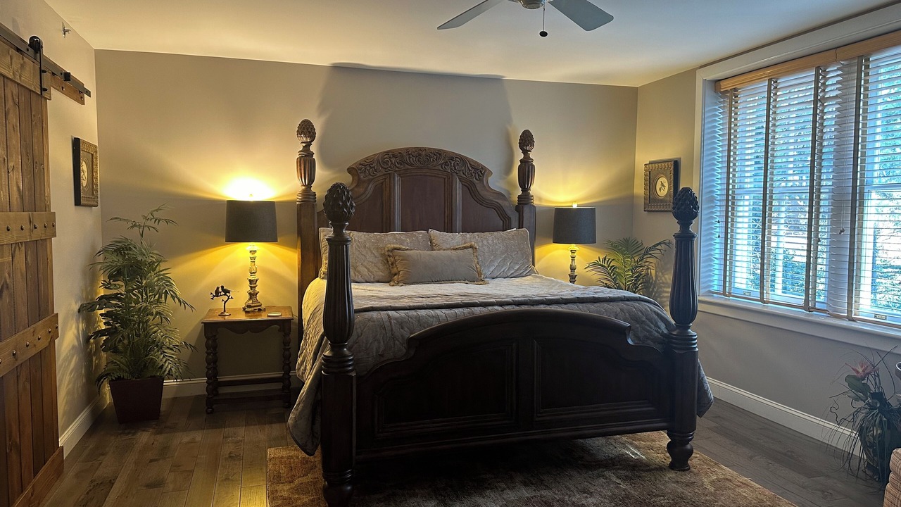 Photo of Bedroom in Asheville