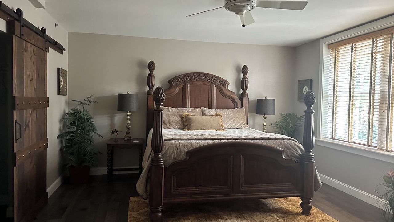 Photo of Bedroom in Asheville
