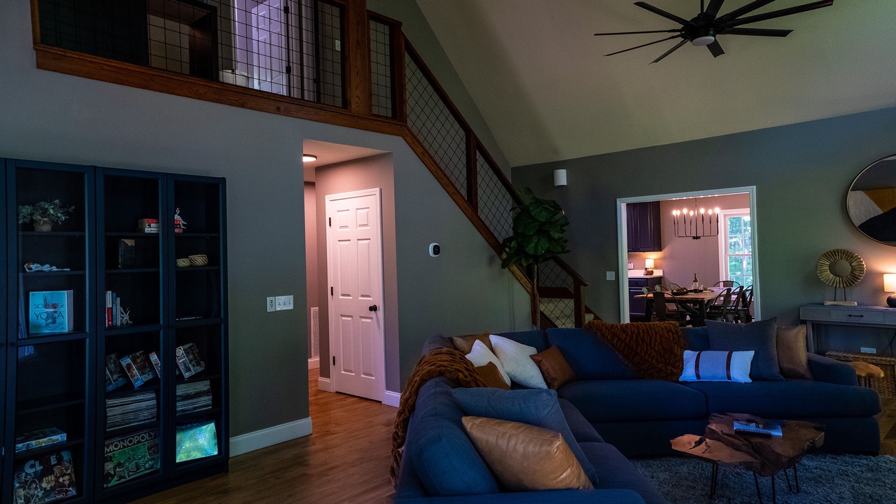 Photo of Livingroom in Candler
