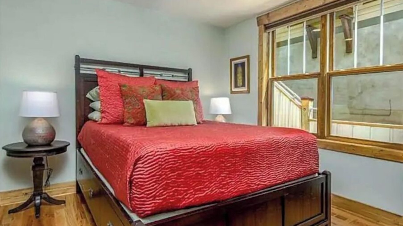 Photo of Bedroom in Kenilworth