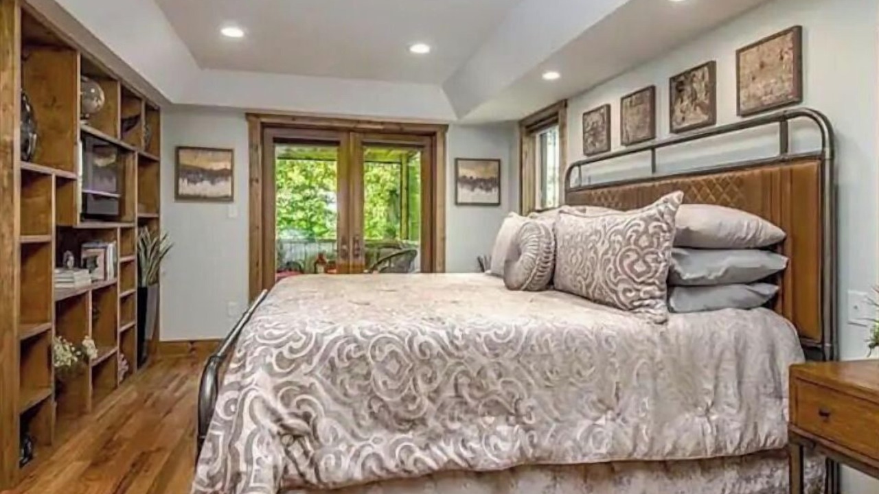 Photo of Bedroom in Kenilworth