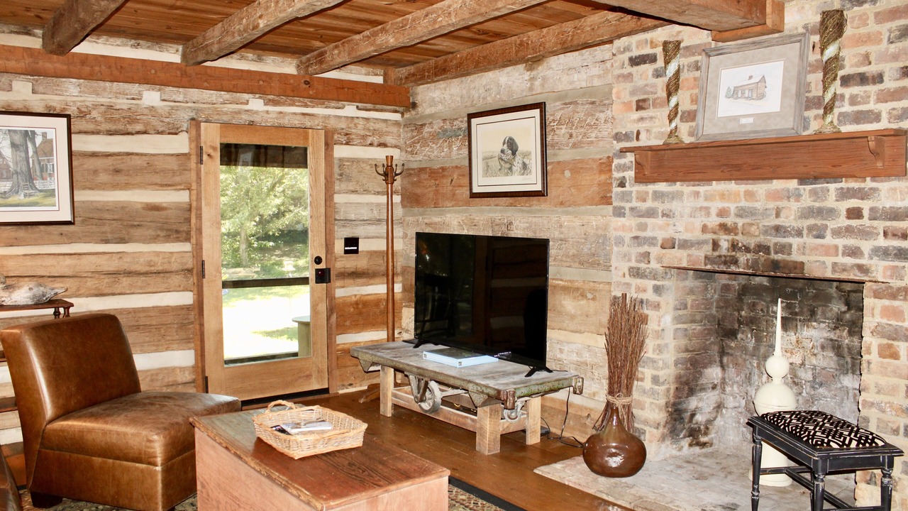 Photo of Livingroom in Mocksville