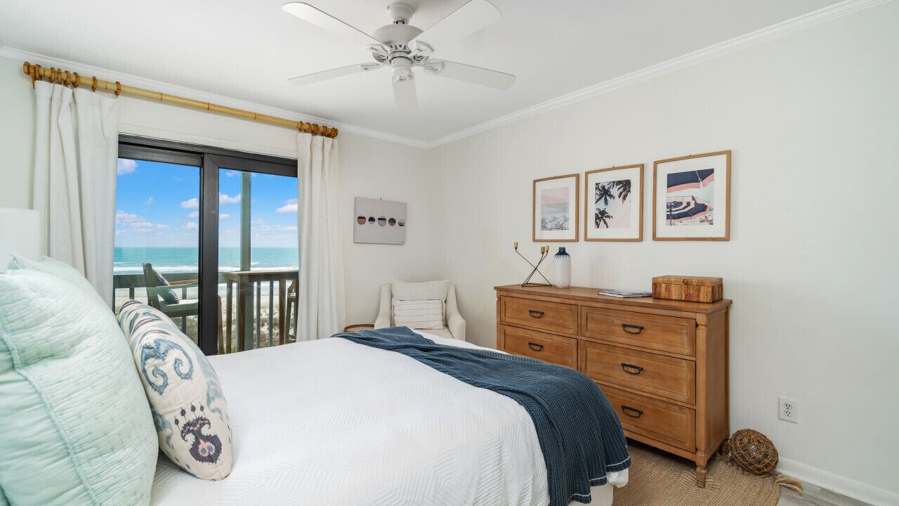 Photo of Bedroom in Atlantic Beach
