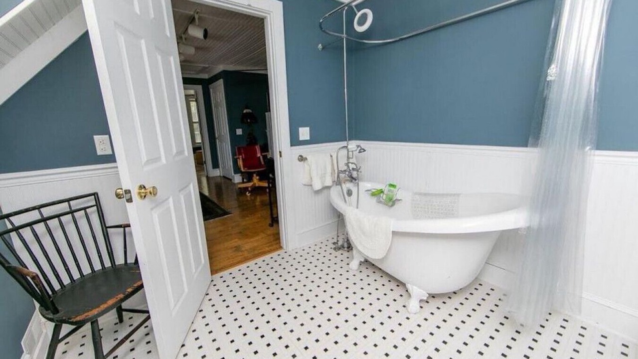 Photo of Bathroom in Minnesott Beach