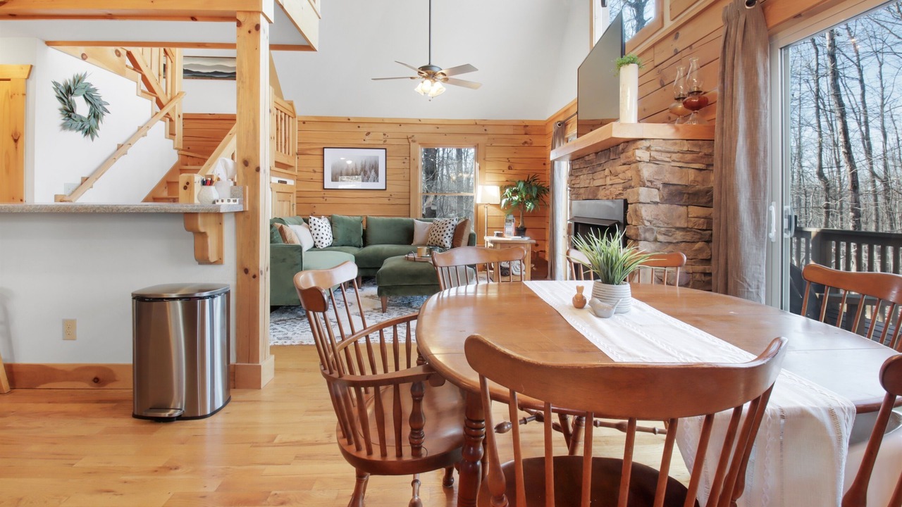 Photo of Livingroom in Vein Mountain