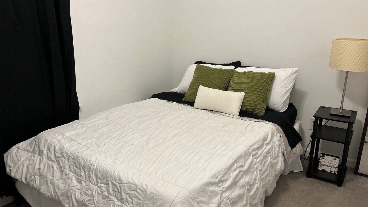 Photo of Bedroom in Shelby