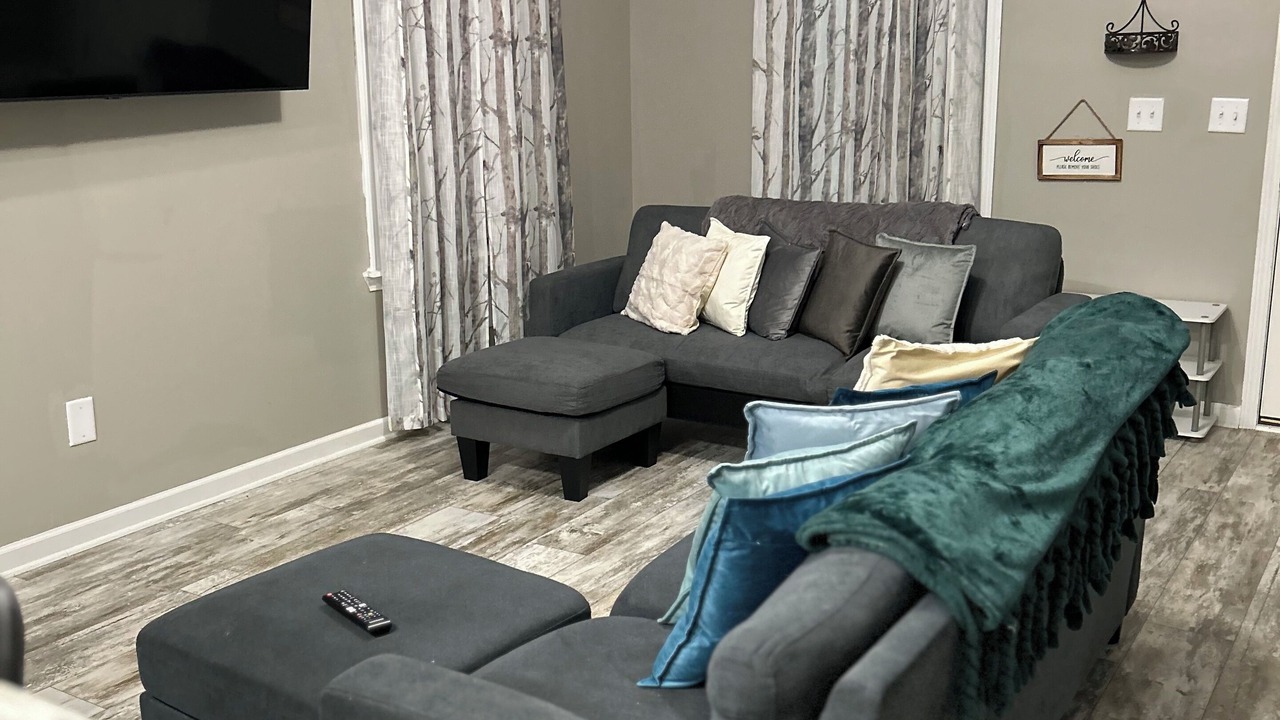 Photo of Livingroom in Shelby