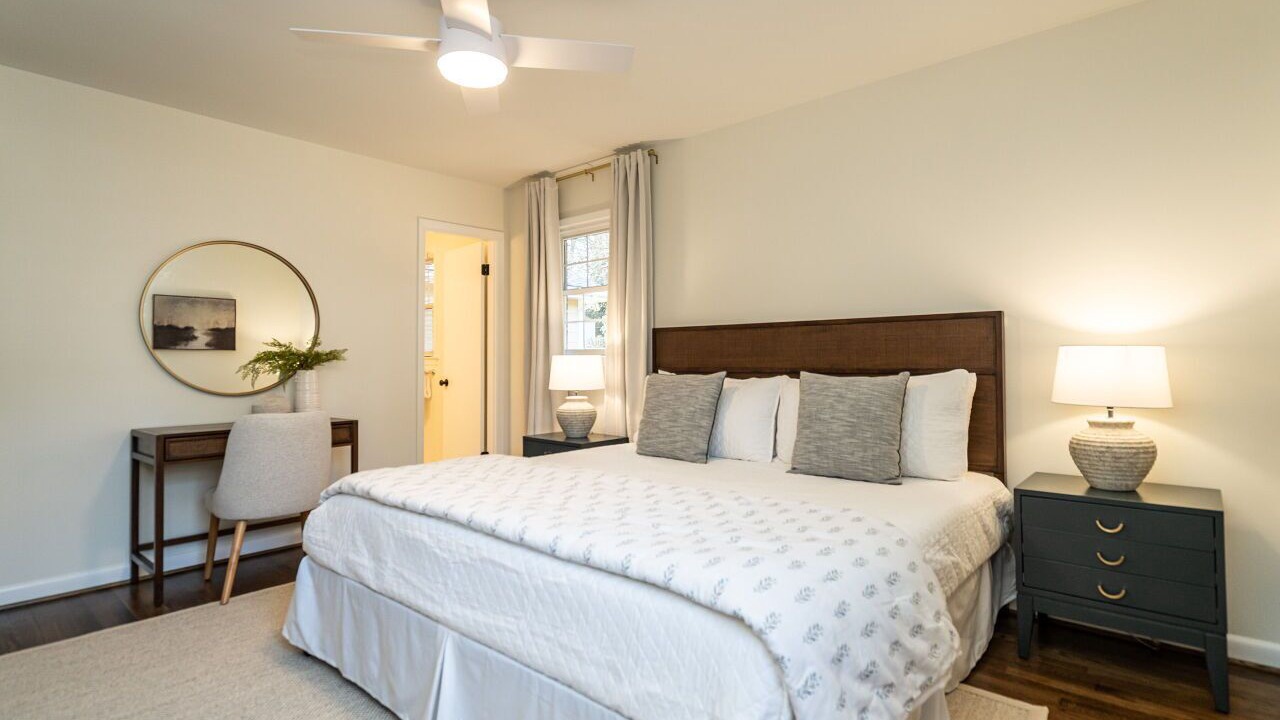 Photo of Bedroom in North Hills